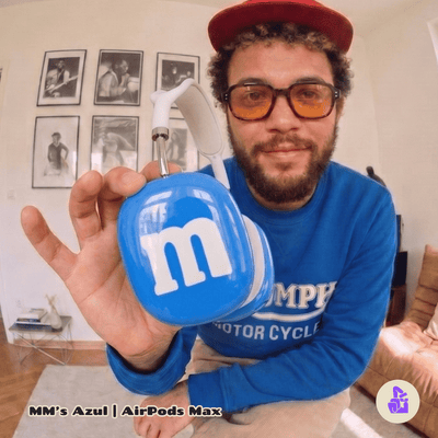 Capa Protetora de Silicone Nerdcase para AirPods Max, Confete MM's Azul